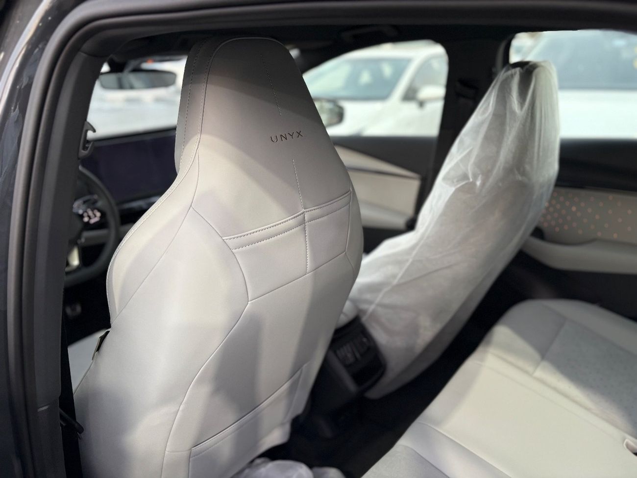 فولكس واجن ID.Unyx