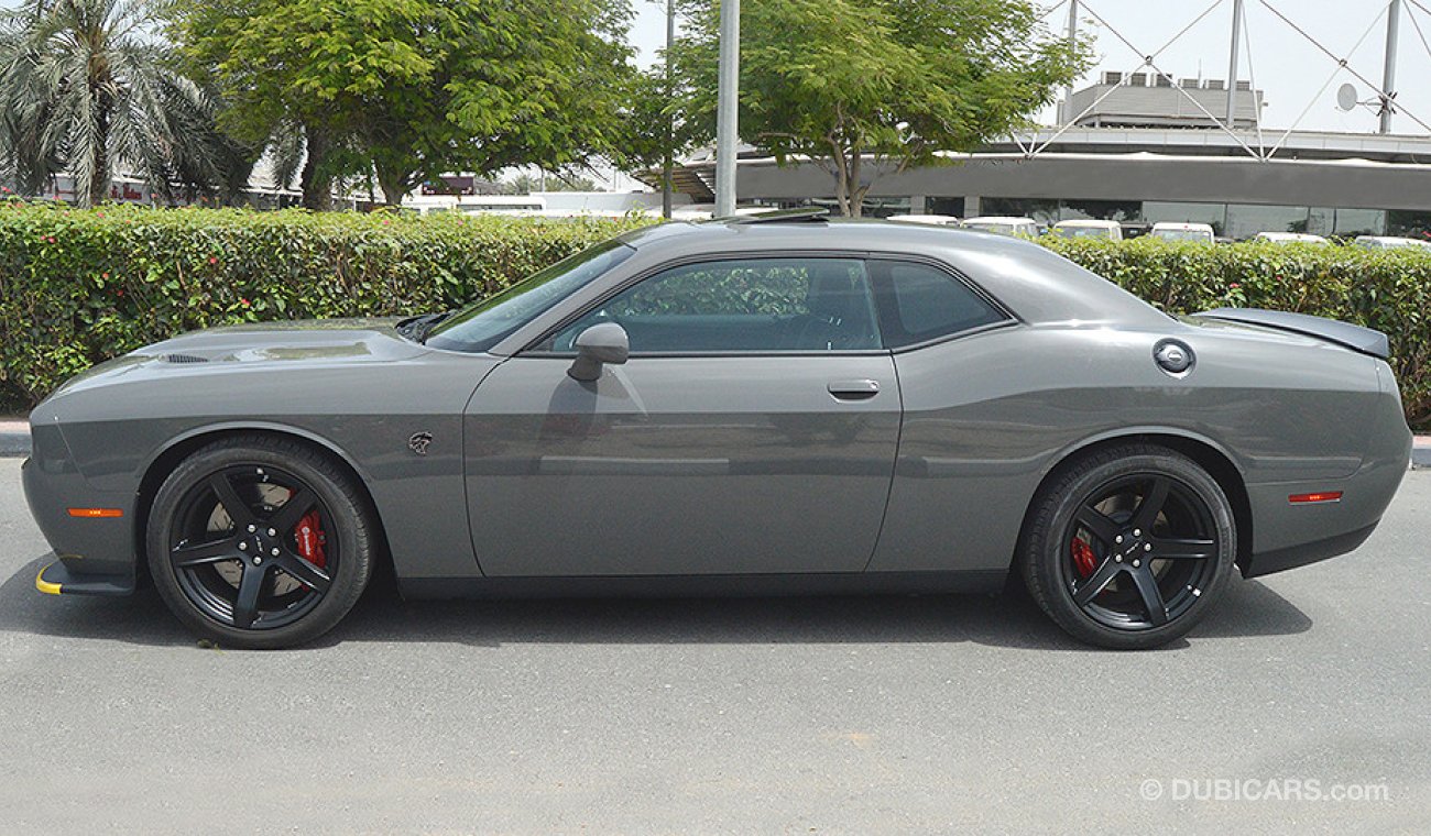 Dodge Challenger Hellcat SRT, 6.2L, V8 HEMI, 0km, GCC Specs with 3Yrs or 100K km Warranty