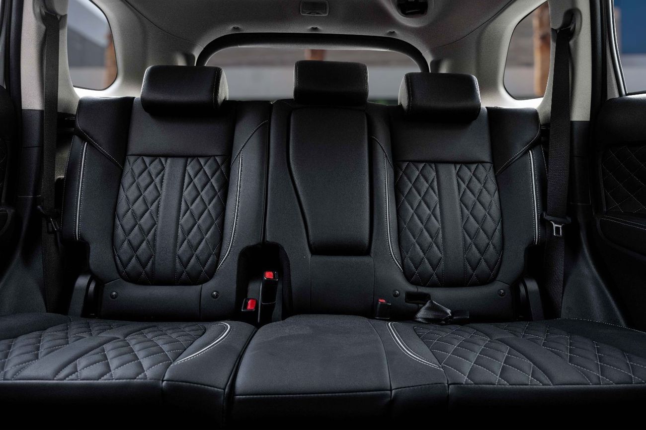 Mitsubishi Outlander Enjoy 5 Seater | 1,430 P.M  | 0% Downpayment | ENJOY 5S!