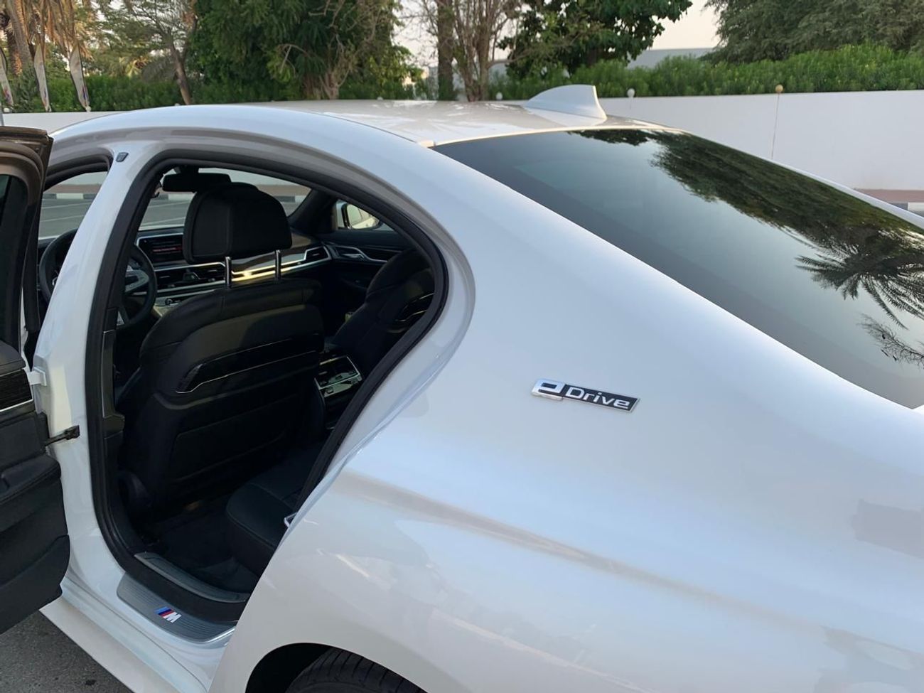 بي أم دبليو 740e M Package 740e