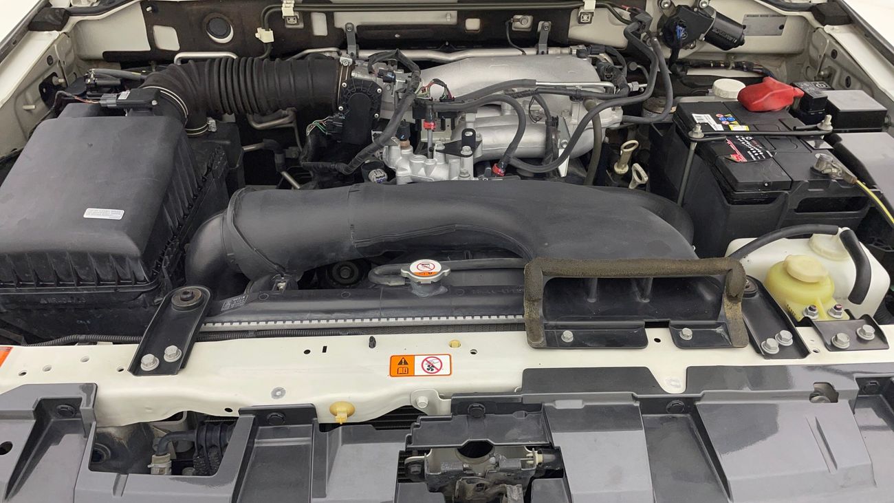 Mitsubishi Pajero GLS MID 3.5 | Zero Down Payment | Home Test Drive