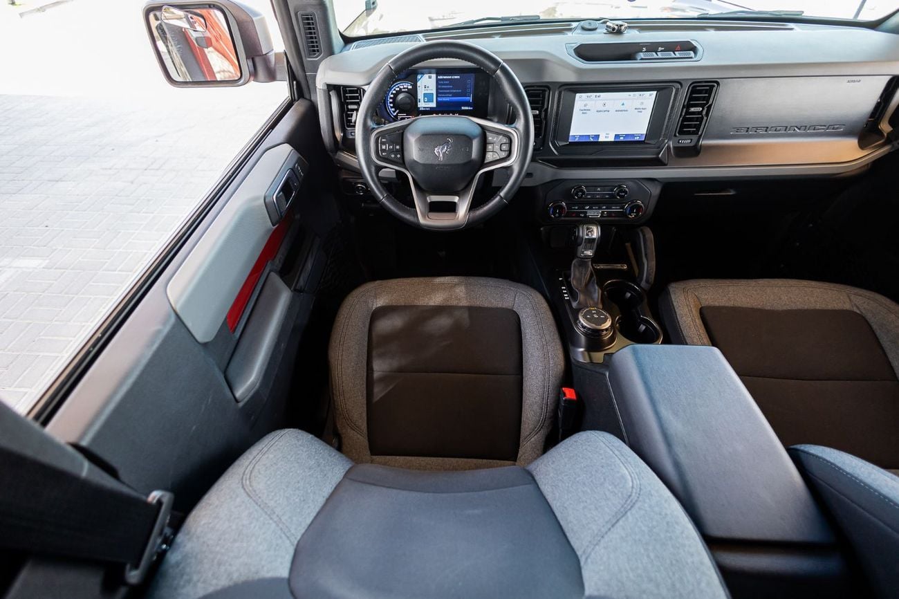 فورد برونكو Big Band 2.3L (4 Seater)