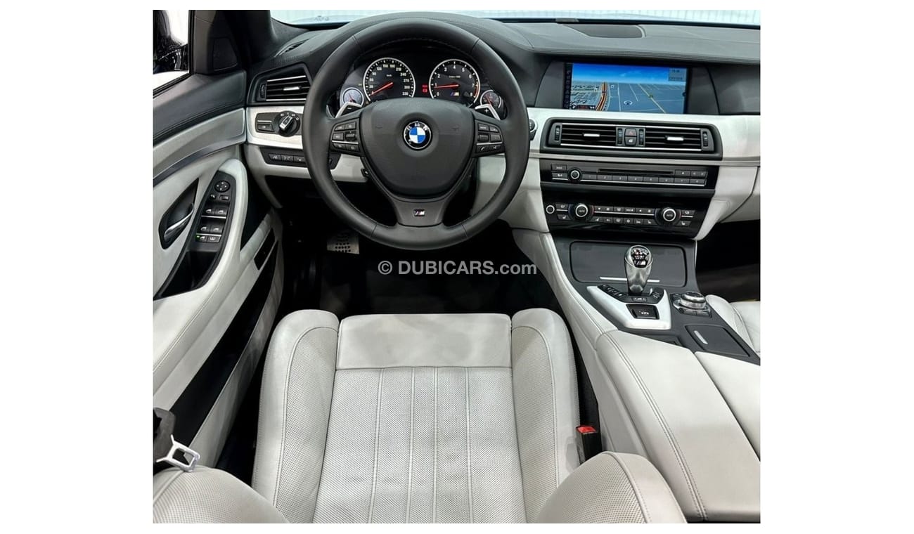 BMW M5 Std 2012 BMW M5 Vorsteiner, BMW Service History, Carbon Pack, Low Kms , GCC Specs