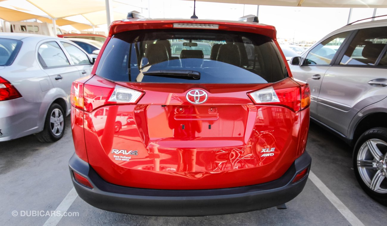 Toyota RAV4 XLE AWD