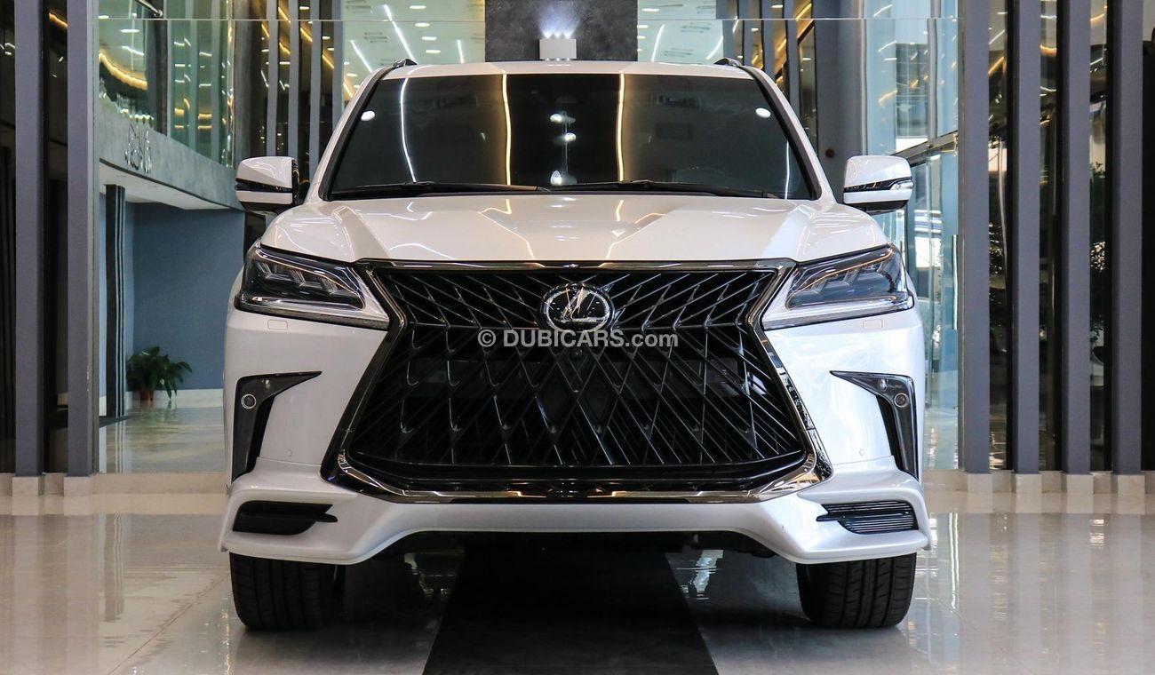 Lexus LX 570 Black Edition S