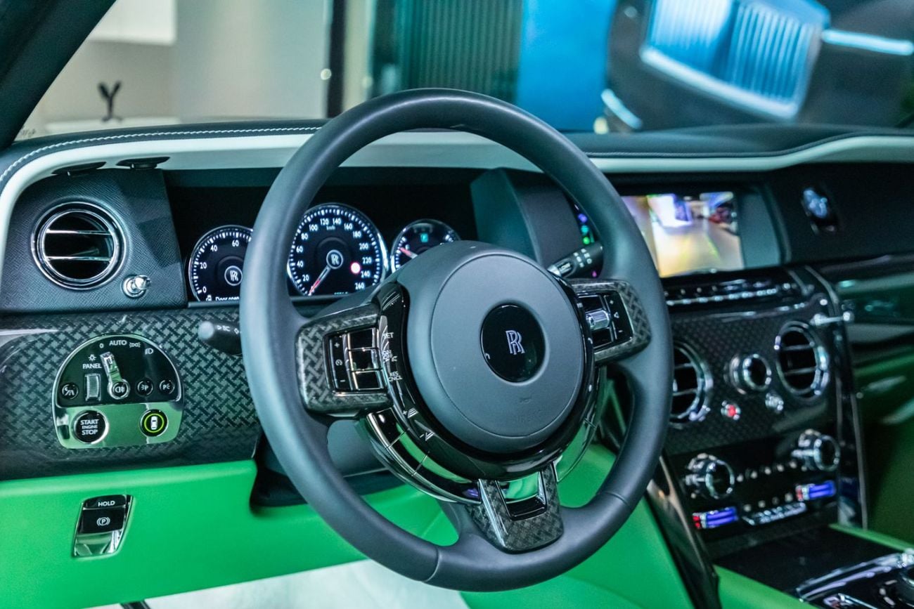 Rolls Royce Cullinan BLACK BADGE