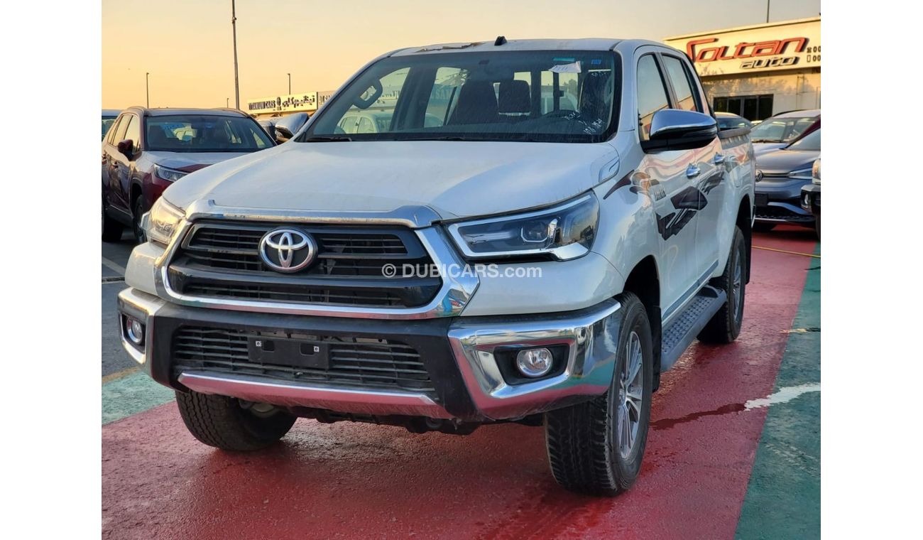 Toyota Hilux Toyota Hilux 2021 model M/T White/Red 2.7L Petrol With Push Start