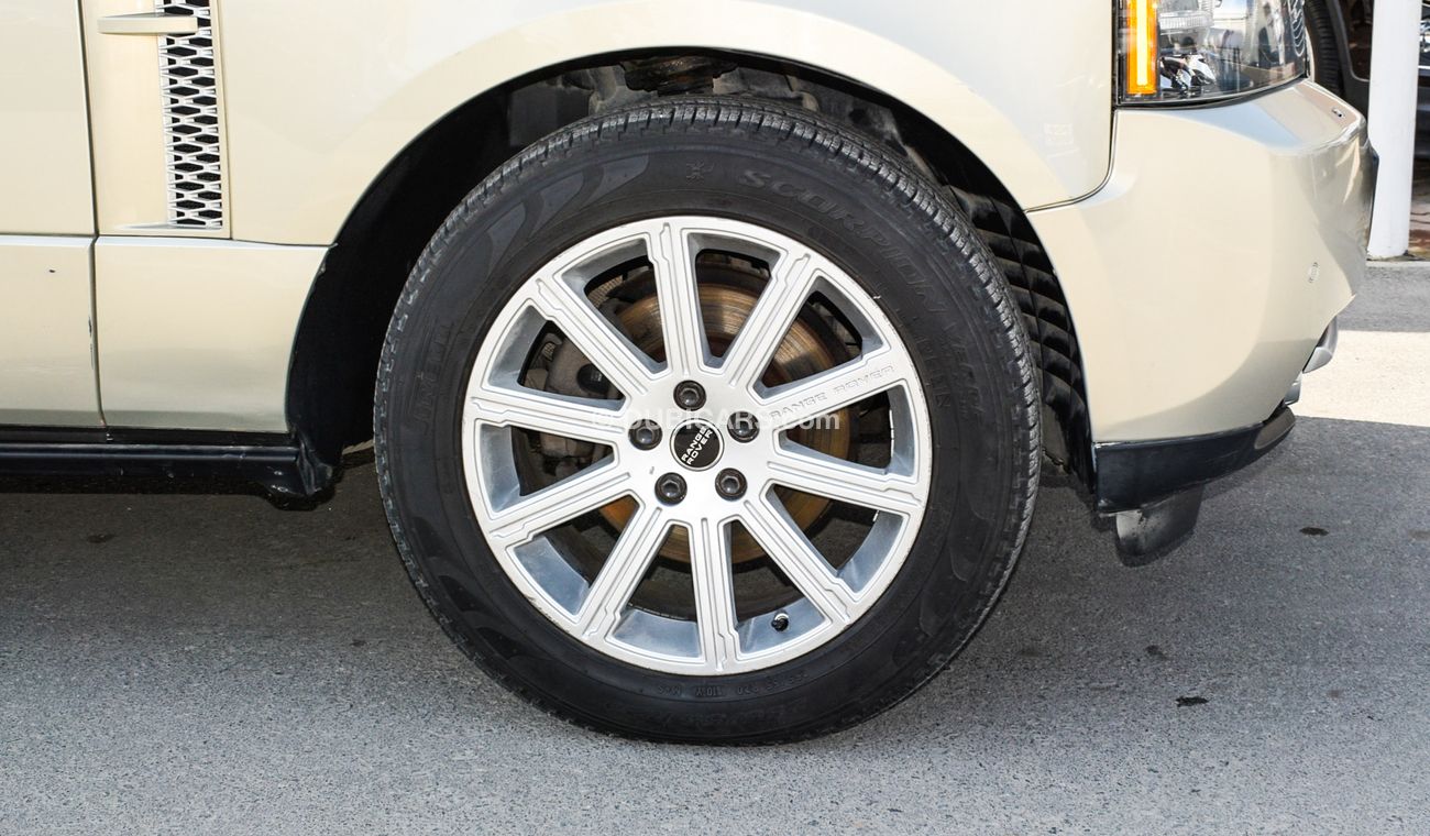 Land Rover Range Rover GCC Specs