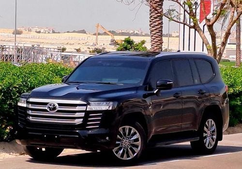 تويوتا لاند كروزر GXR 4.0L 2022 4.0L GCC (3580/-MONTHLY)