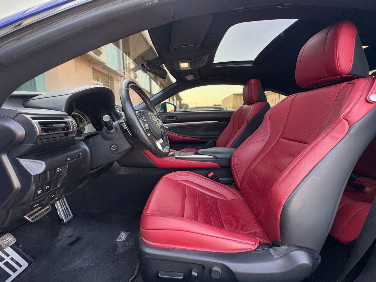 Lexus RC350 F-Sport 3.5L V6 – 311 BHP | 2019 | GCC SPECS | AED 2,180 PER MONTH