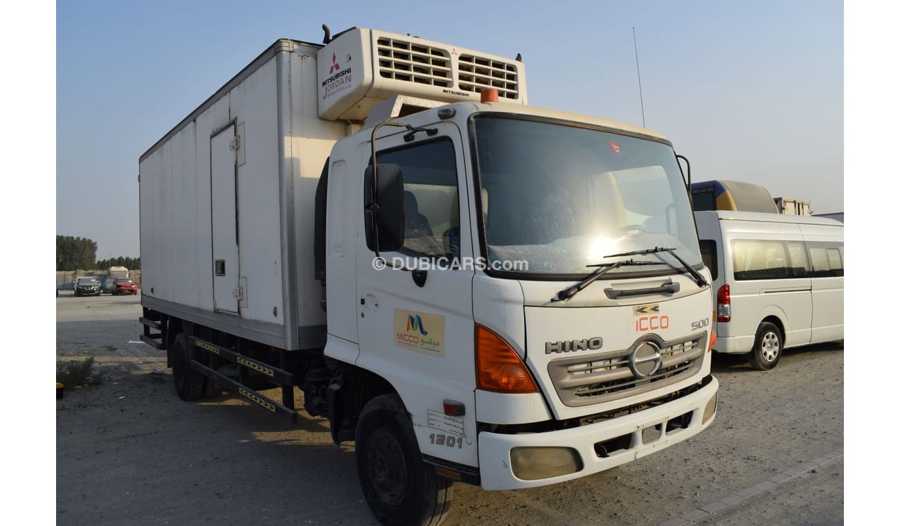 Hino 500 Hino 1021 Refrigerator Truck, Model:2008. Excellent condition