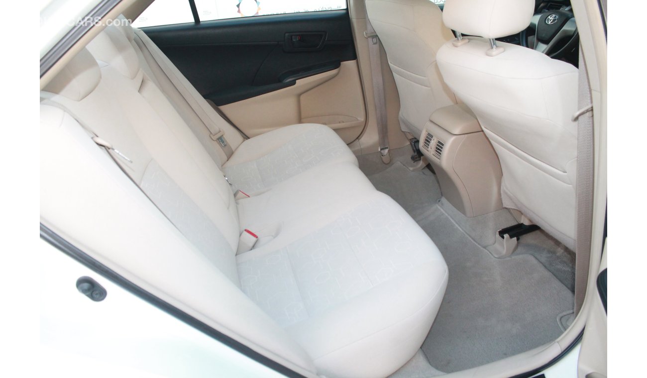 Toyota Camry 2.5L S 2015 MODEL WITH CRUISE CONTROL