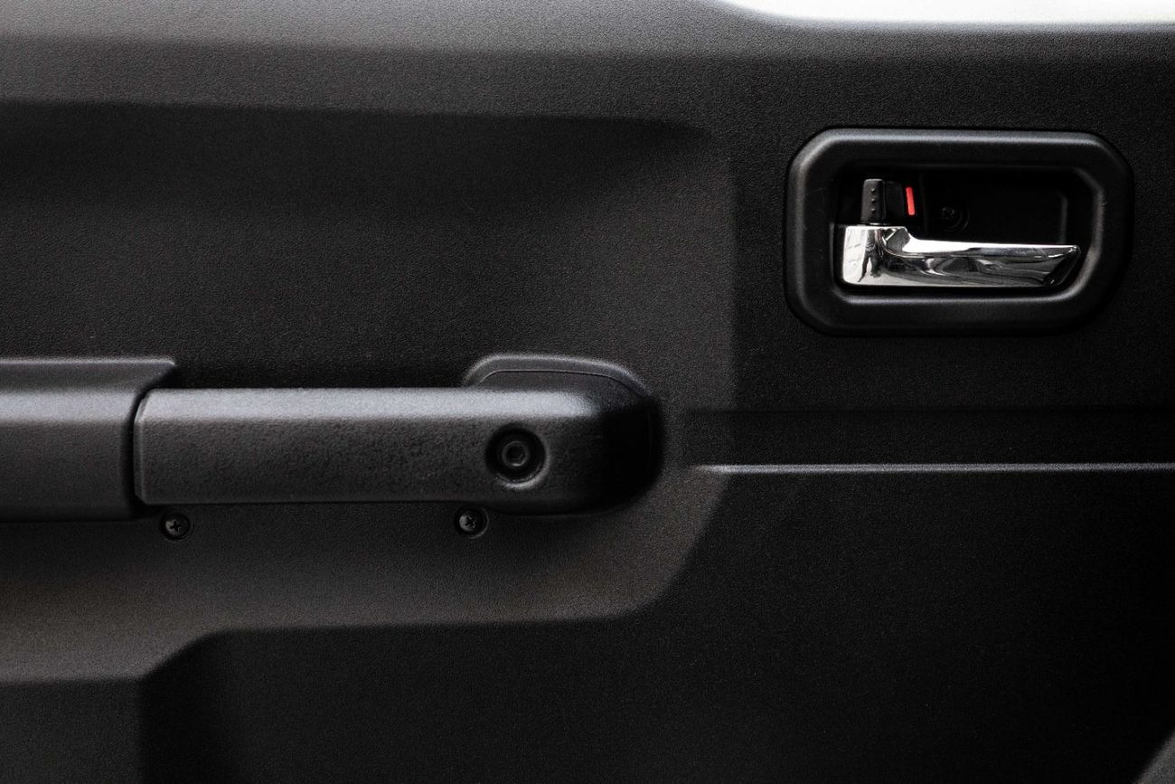 Suzuki Jimny GLX 5DR A/T | 1,625 P.M  | 0% Downpayment | Pristine Condition!