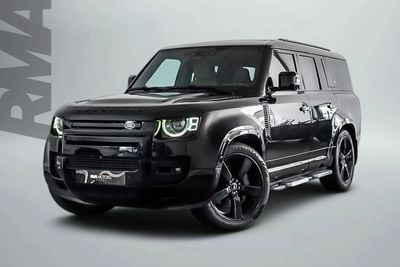 لاند روفر ديفندر 130 HSE P400