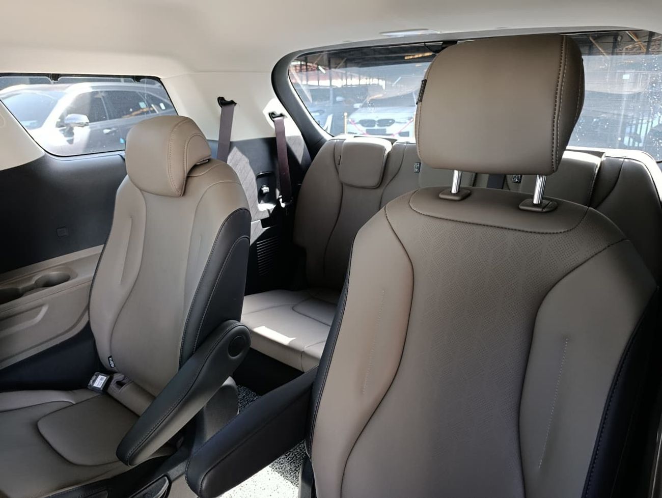 Kia Carnival GDI L 3.5L