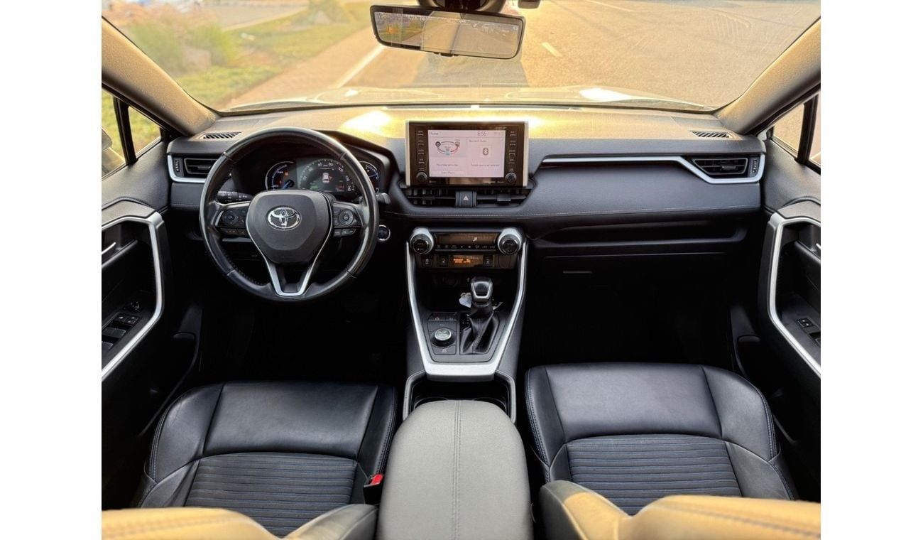 تويوتا راف ٤ TOYOTA RAV4 hybrid XSE Full Option