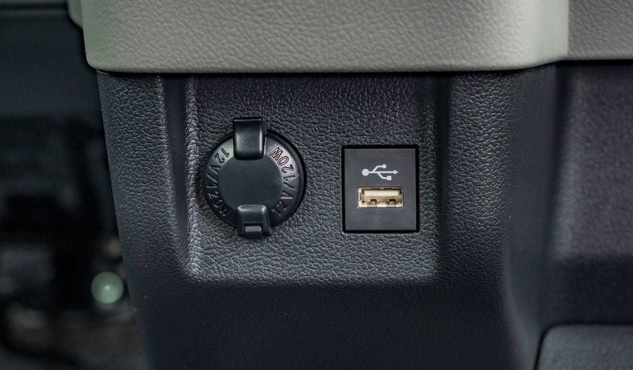 Toyota Hiace TOYOTA HIACE 3.5L PETROL V6 13 SEATER  M/T  2026