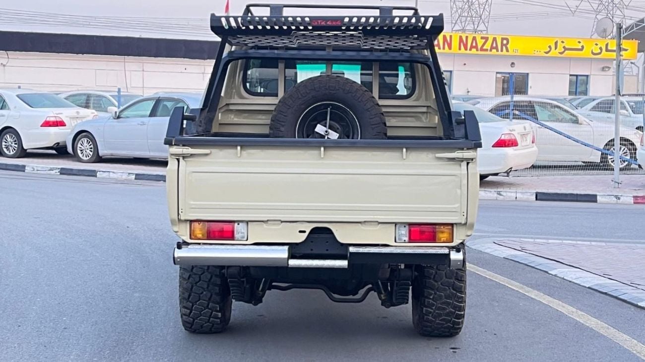 تويوتا لاند كروزر بيك آب Toyota Land Cruiser  79 Series Pickup – Full Specifications  Model: Toyota Land Cruiser 79 Series Do