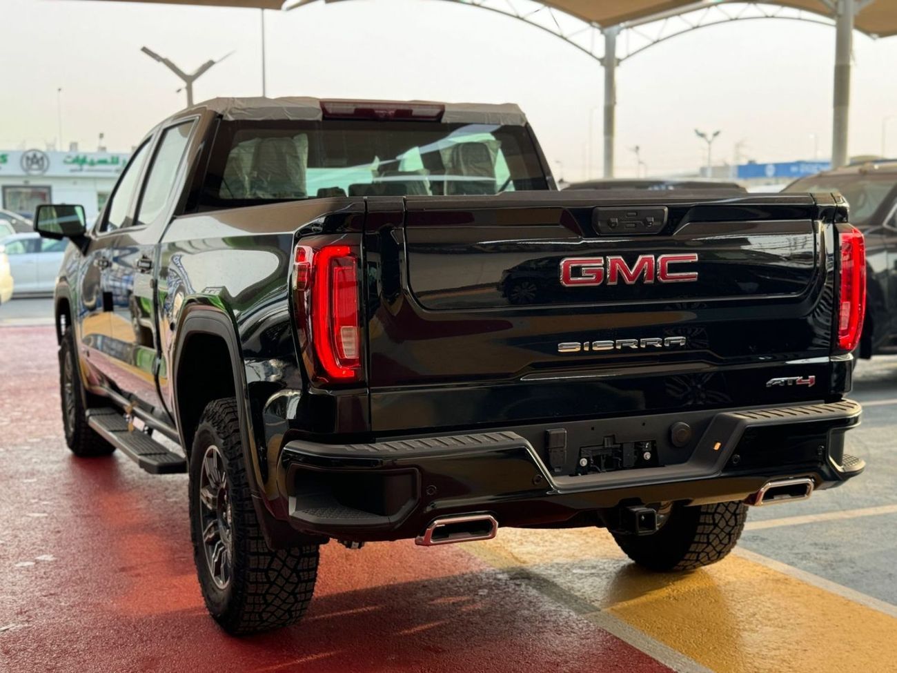 جي أم سي سييرا 2024-GMC Sierra V8 5.3L Pick Up-4WD