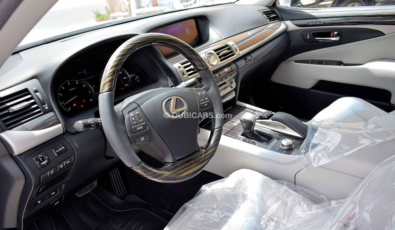 لكزس LS 460 السعر شامل الضريبه تسهيلات بنكيه الدفعه الاولى بعد ثلاث شهور ضمان مكينه ولكير من المعرض