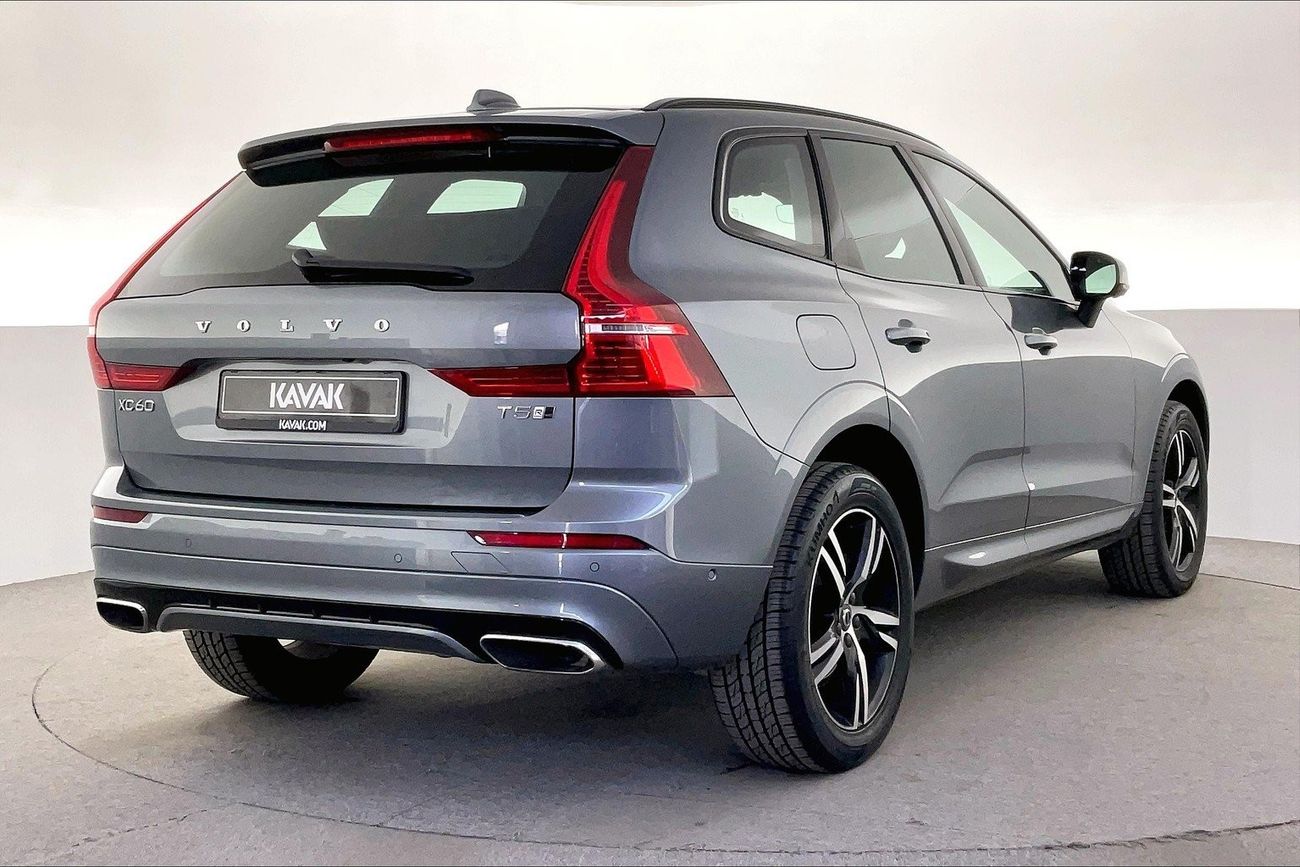 كاديلاك XT6 Premium Luxury | شامل الضمان | 0 ﺪﻔﻋﺓ ﺃﻮﻟﻯ