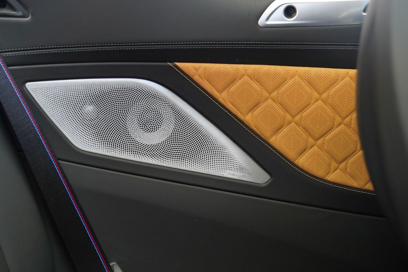 BMW M8 Competition 4.4L (617 HP)