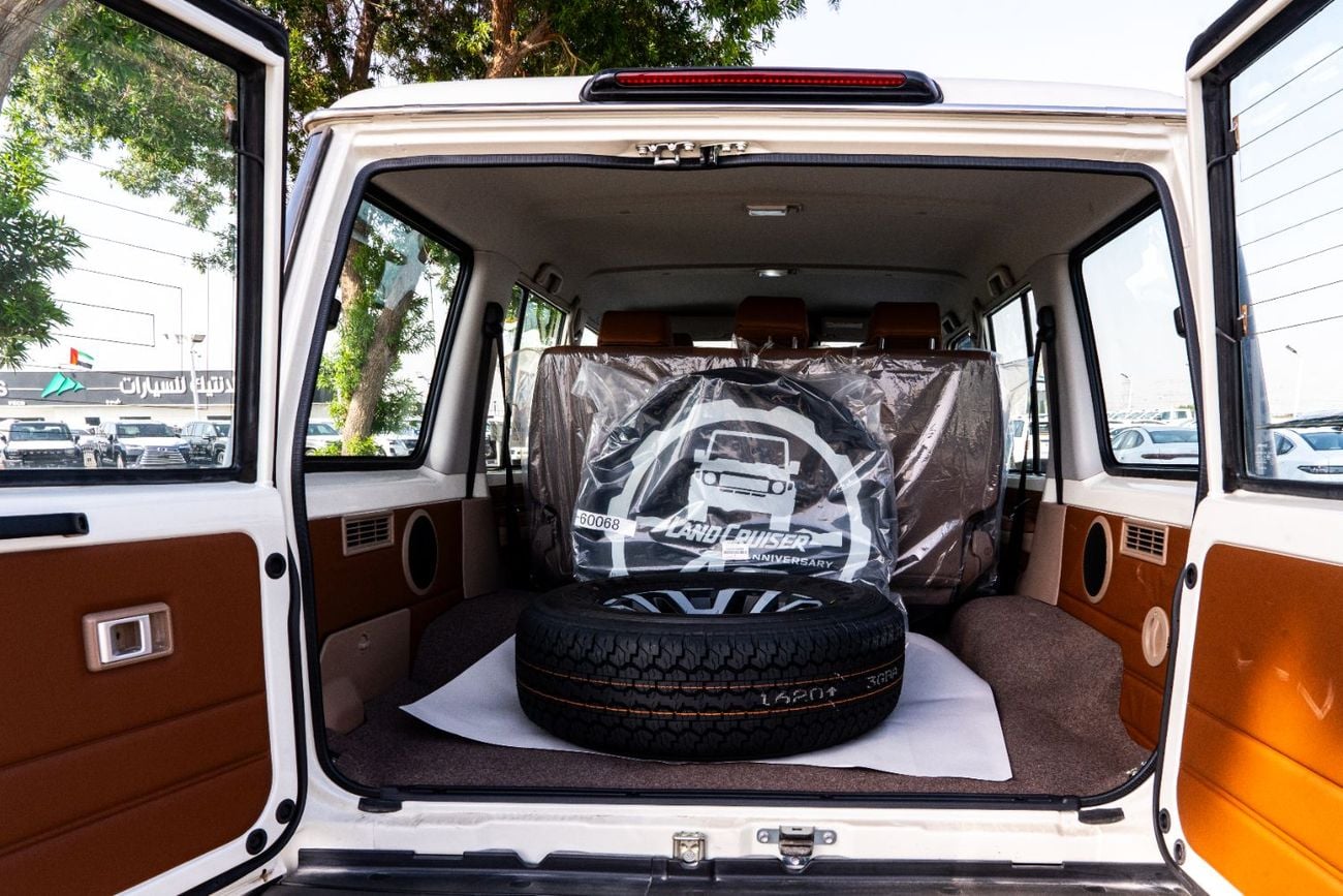 تويوتا لاند كروزر Toyota Land Cruiser 2026 70 Series 76 4.0L 4WD 5-door