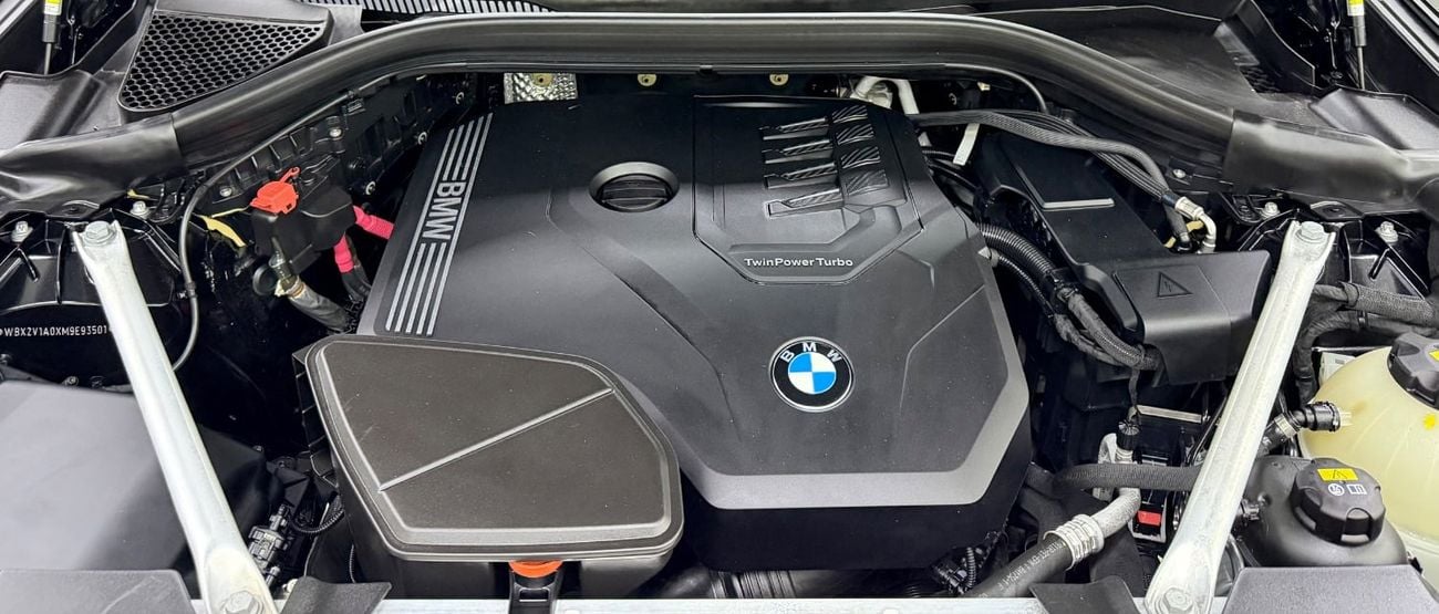 بي أم دبليو X4 xDrive 30i M Sport 2.0L