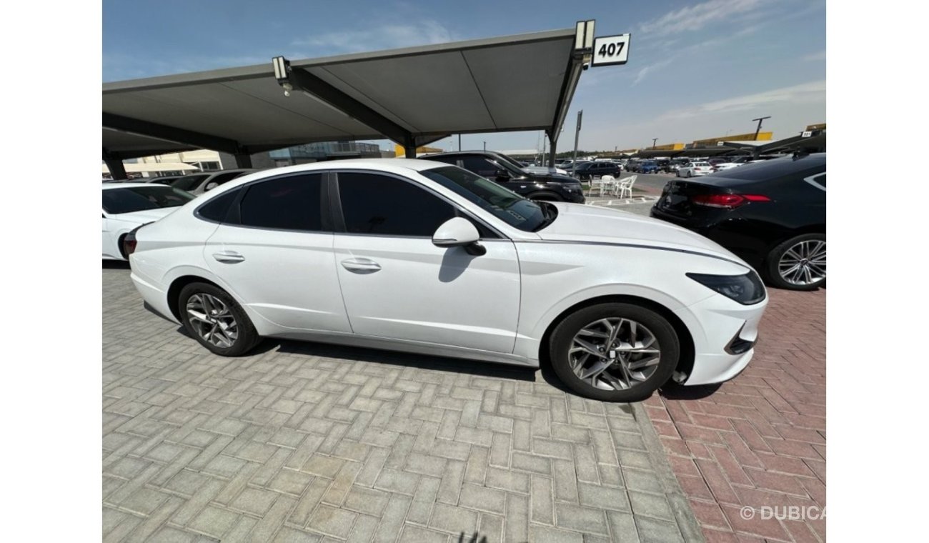 Hyundai Sonata Full option خاليه من الحوادث