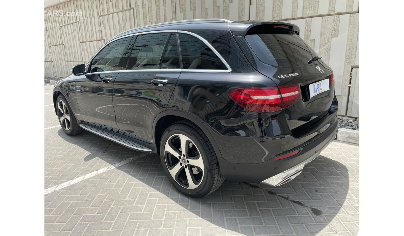 Mercedes-Benz GLC 250 2L | GLC-250|  GCC | EXCELLENT CONDITION | FREE 2 YEAR WARRANTY | FREE REGISTRATION | 1 YEAR FREE IN