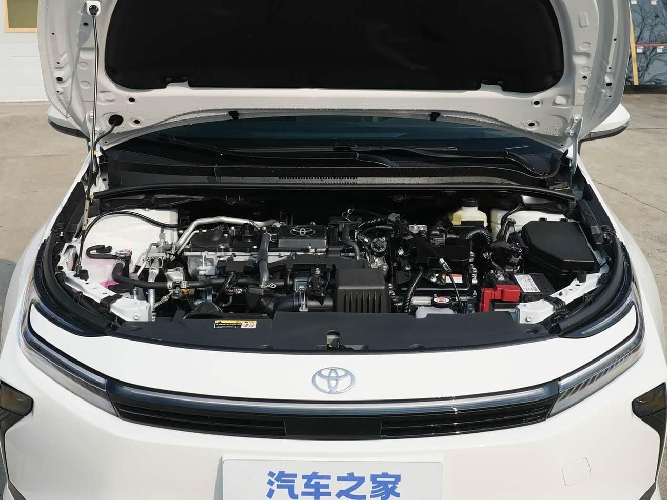 تويوتا كورولا Toyota corolla 1.8L elite version 2026