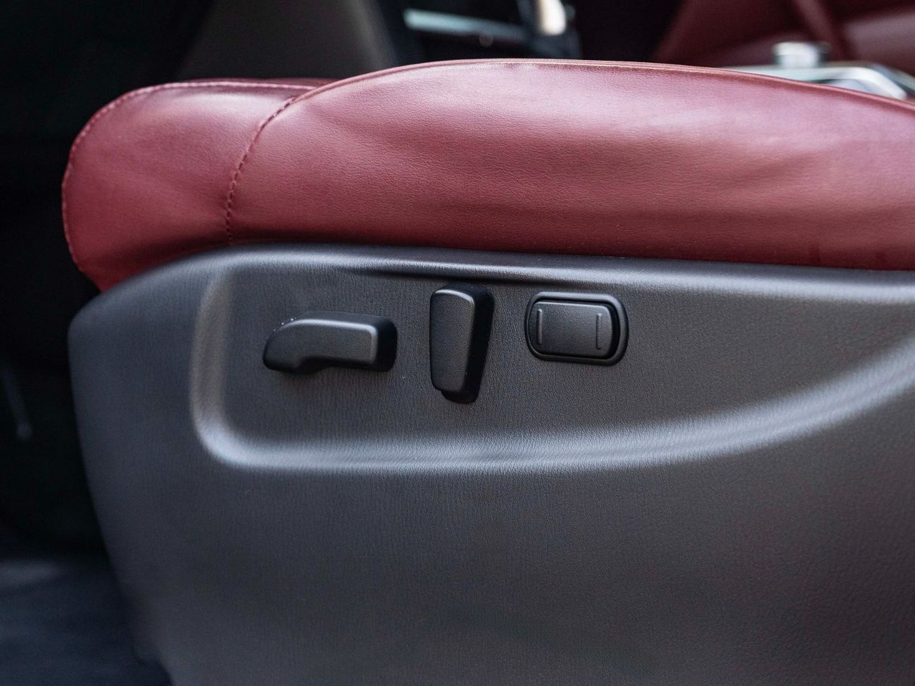 Nissan Patrol LE Platinum 5.6L