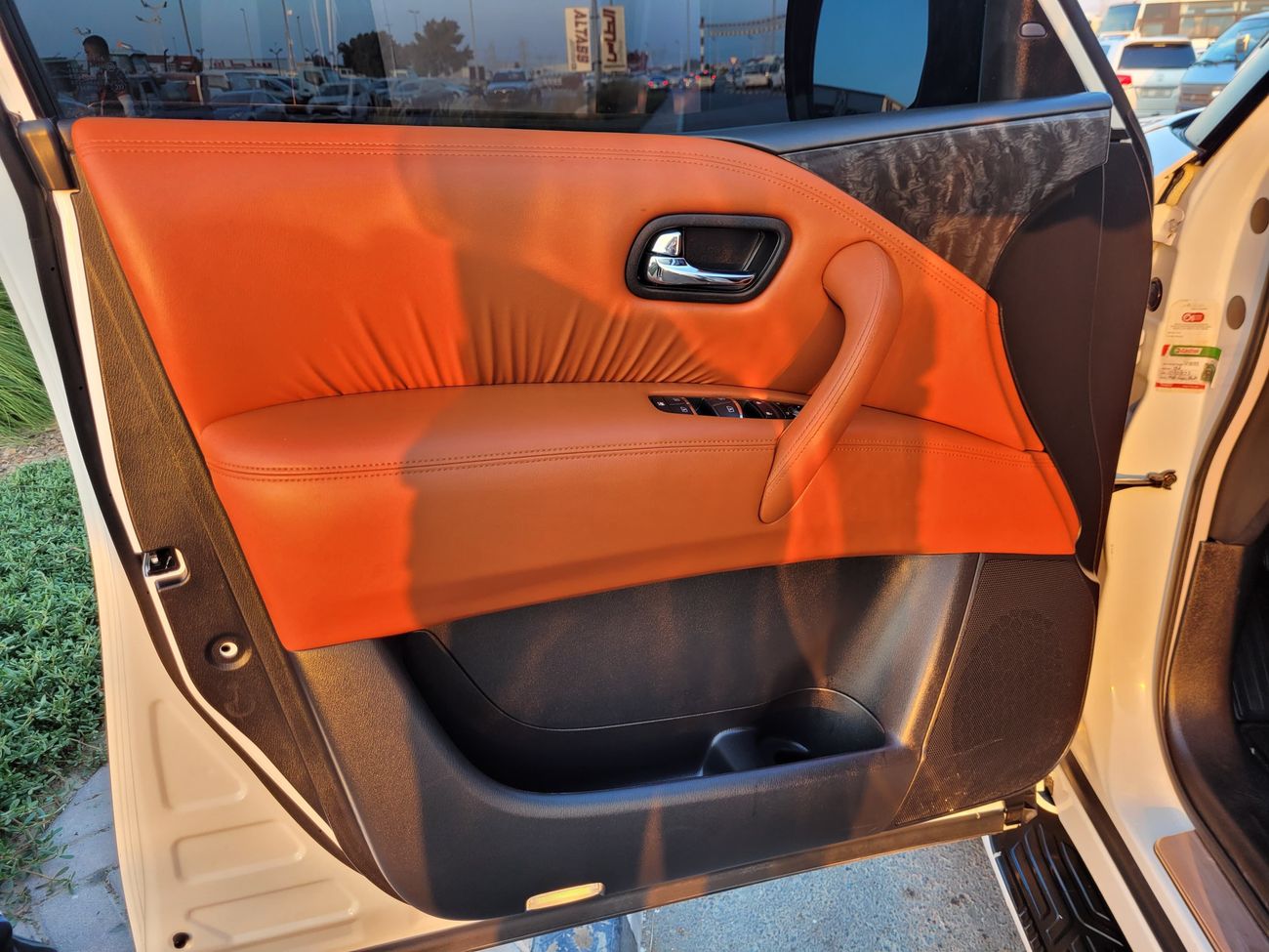 نيسان باترول TITANIUM FULL OPTION