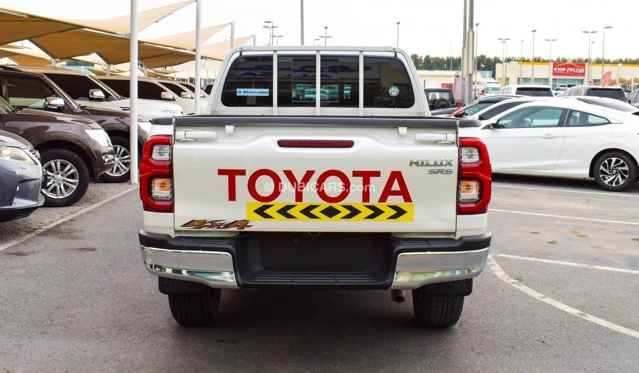Toyota Hilux SR5
