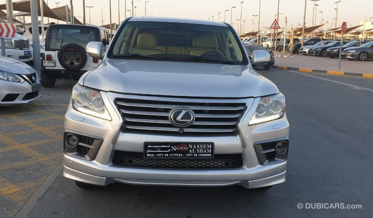 Lexus LX570 V8 full options upgrade 2015