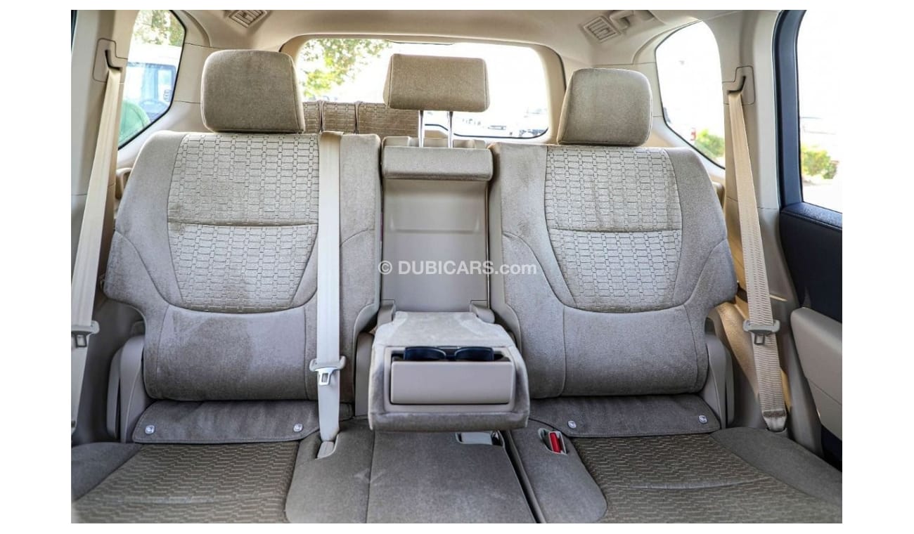 تويوتا لاند كروزر 2022 Toyota LC300 3.3L L3 | Sunroof + Alloy Wheels + Full Wide Center Screen + 20" Wheels