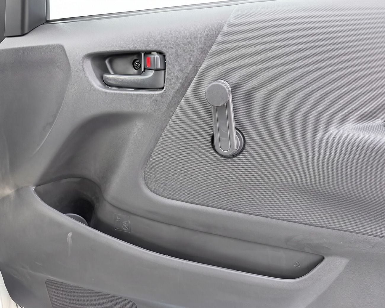 Toyota Hiace l Brand New | Export Only | AED 105,999