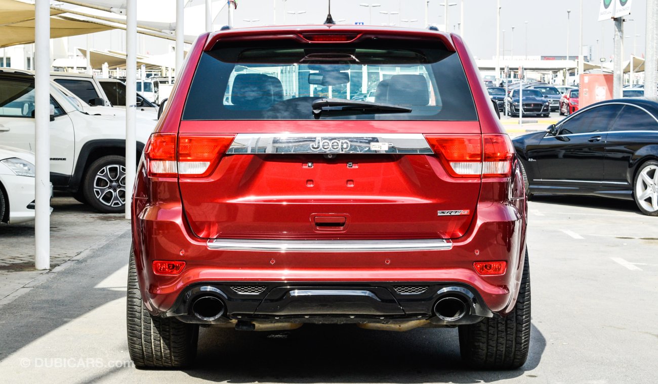 Jeep Grand Cherokee SRT