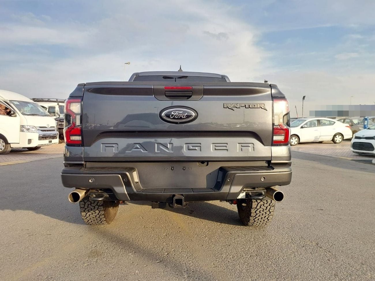 Ford Ranger RAPTOR Double Cabin Pickup 3.0L V6 Twin Turbo Petrol engine 4WD 360° Camera Automatic Gear 5 Seats 4
