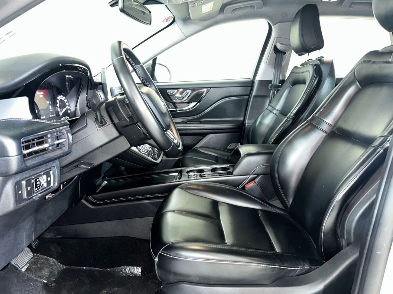 Lincoln Corsair RESERVE COR122 / AL TAYER MOTORS / AL QOUZ SHOWROOM