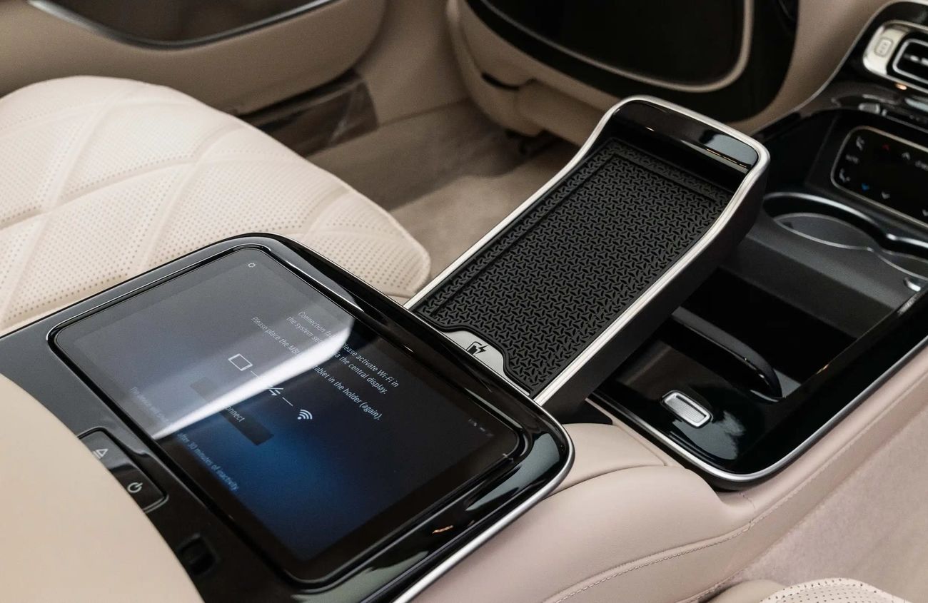 Mercedes Maybach S680 Maybach 6.0L V12 Bi-Turbo Engine