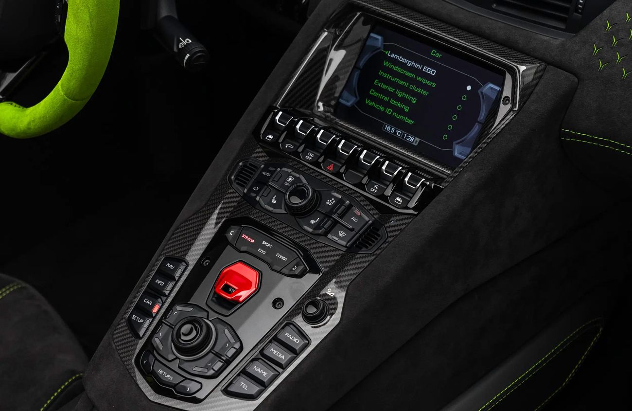 Lamborghini Aventador 6.5L V-12 Naturally Aspirated Engine | Warranty