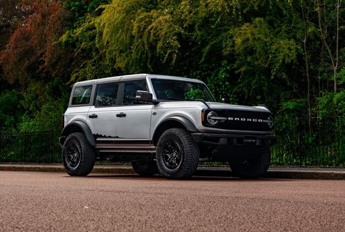 Ford Bronco Wildtrak 2.7 | This car is in London and can be shipped to anywhere in the world