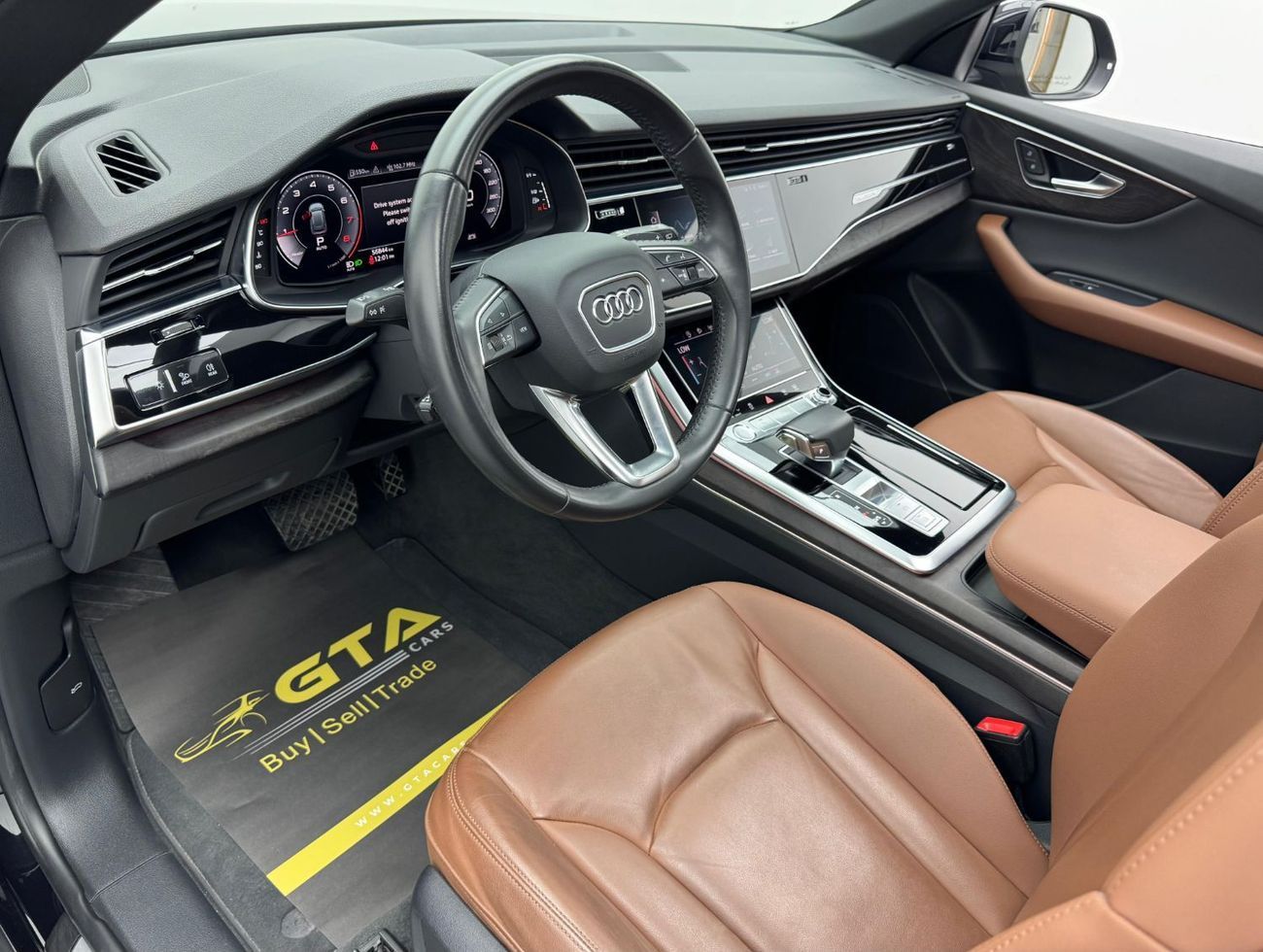 Audi Q8 55 TFSI quattro S-Line 3.0L (340 HP) 2019 Audi Q8 55 TFSI quattro S Line, 2027 Warranty + Service Co