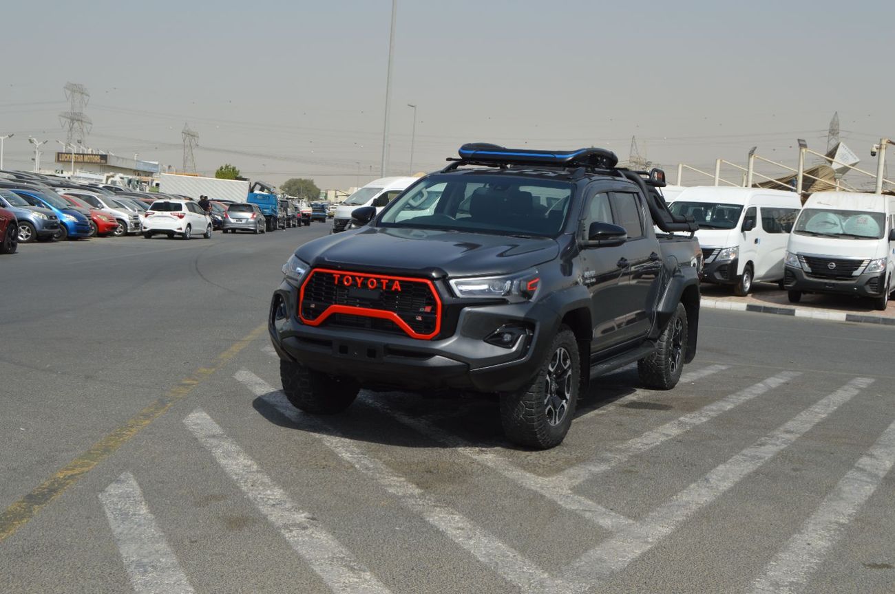 Toyota Hilux Double cabin, perfect inside and outside
