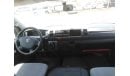 Toyota Hiace Toyota haice 2016 hi roof very celen car