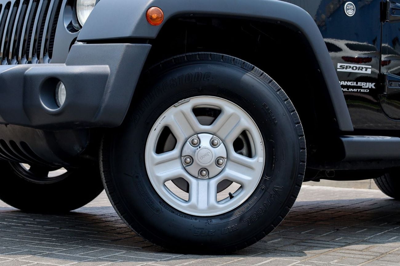 جيب رانجلر Jeep Wrangler Unlimited Sport  2018 GCC under Warranty with Flexible Down-Payment/ Flood Free.