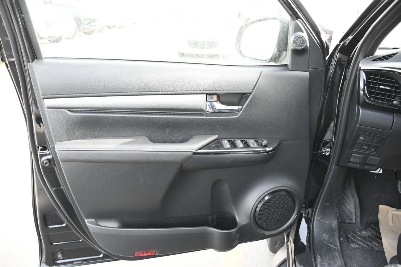 Toyota Hilux Adventure 4.0L With Air Compressor (Ready Stock)