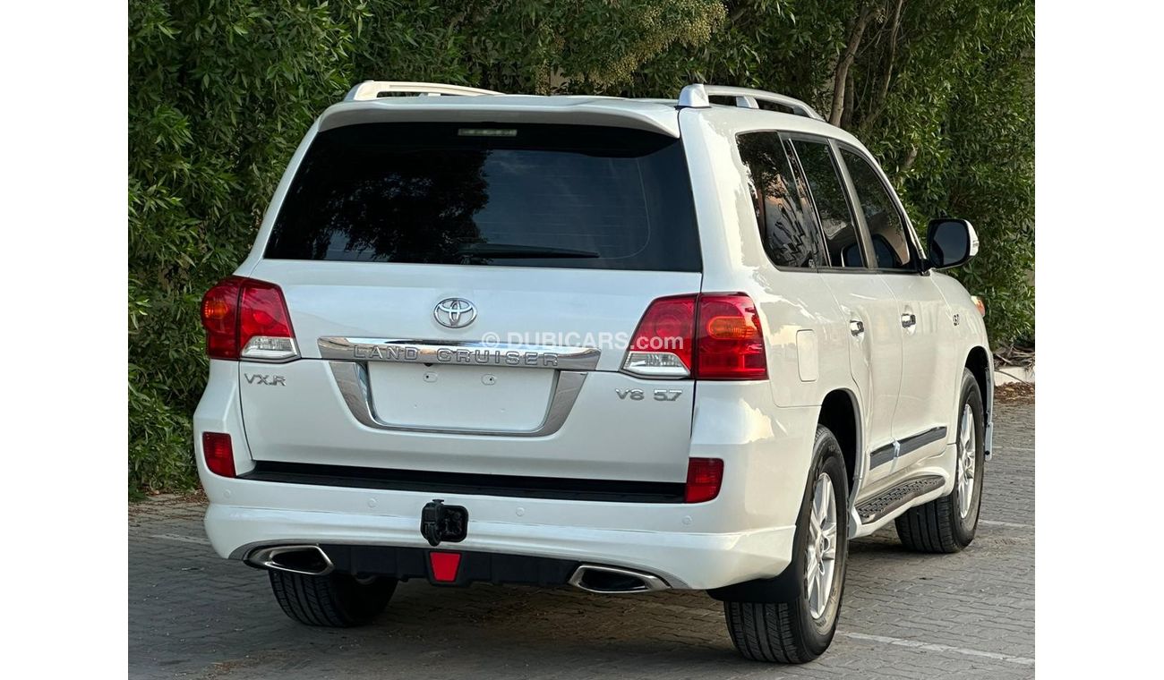 Toyota Land Cruiser VXR