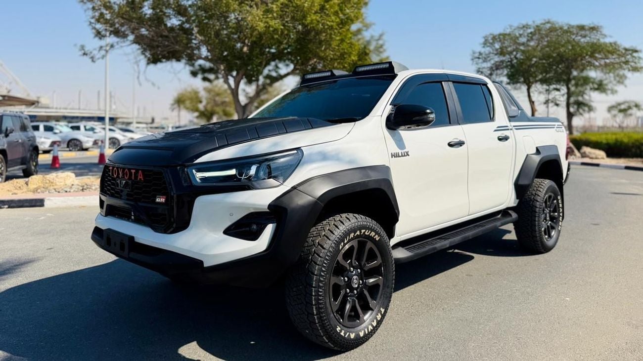 Toyota Hilux GR KITT install